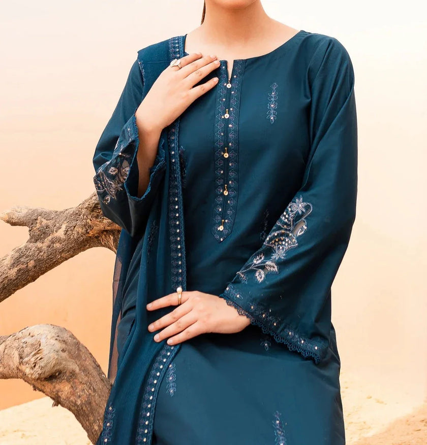 Grace W331-Embroidered 3pc Marina dress with Embroidered chiffon dupatta.