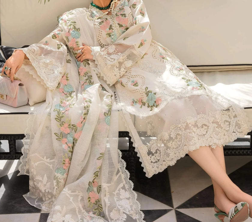 Grace S633-Embroidered 3PC Chickan Lawn with Embroidered Organza dupatta.