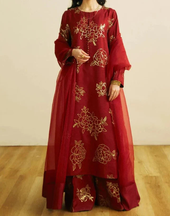 Grace W322-Embroidered 3pc khaddar dress With plain dyed chiffon dupatta