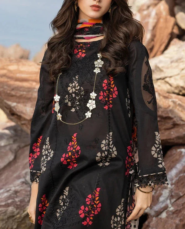 Grace S731-Embroidered 3pc Lawn dress with Digital Printed silk dupatta.