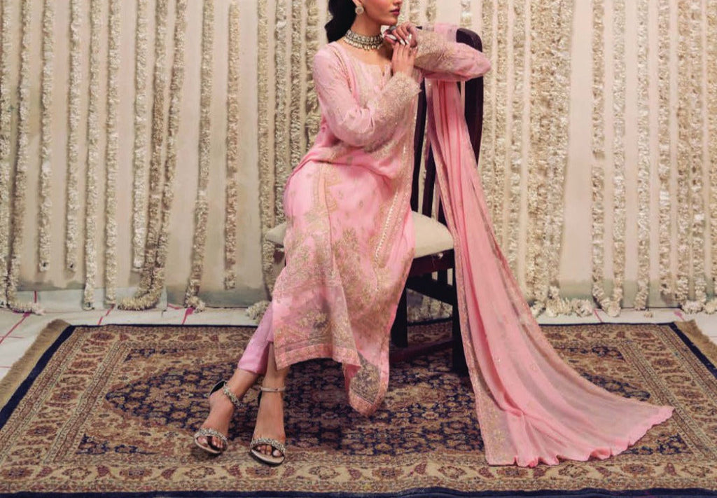 SILKEN BEIGE– Embroidered Chiffon Unstitched 3Pc Suit.