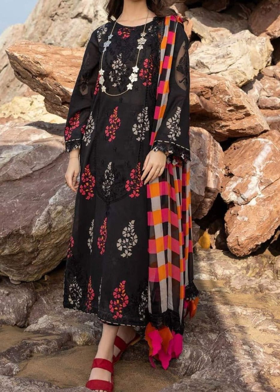 Grace S731-Embroidered 3pc Lawn dress with Digital Printed silk dupatta.