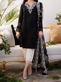 Grace S549-Embroidered 3pc Lawn dress with Embroidered organza dupatta.