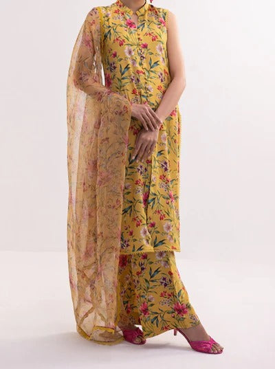 Grace S492-Printed 3pc lawn dress with Printed organza dupatta.