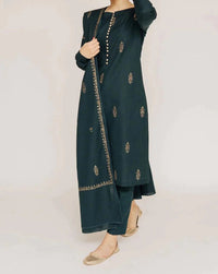 Grace S794-Embroidered 2pc lawn dress.