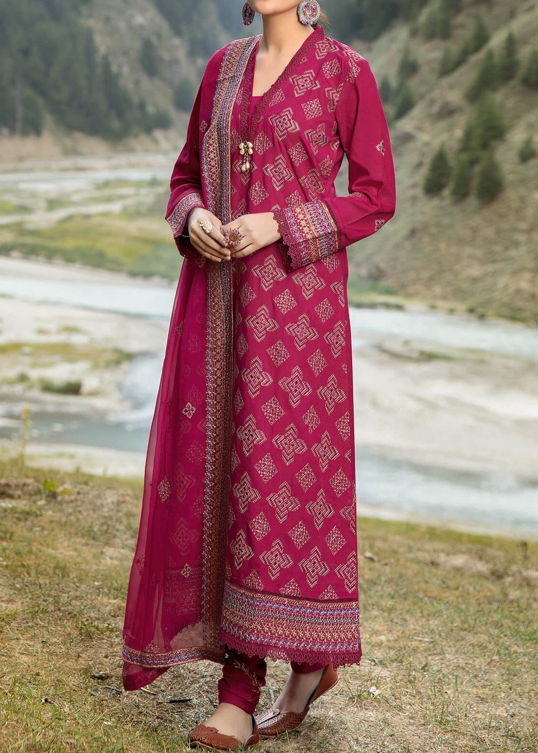 Grace W511-Embroidered 3pc marina dress with Embroidered Chiffon Dupatta.