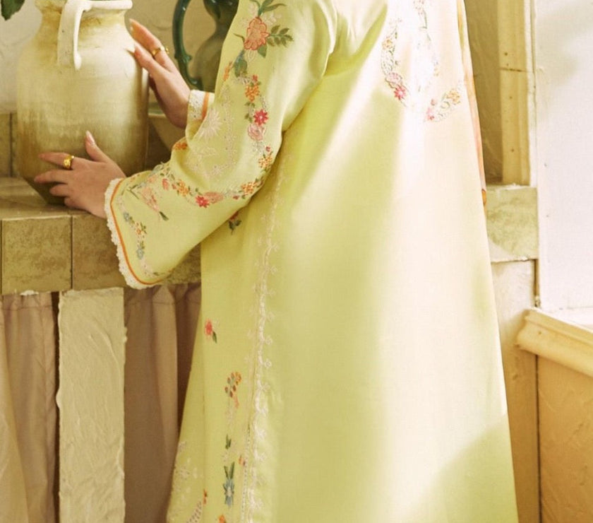 Grace S609-Embroidered 3PC Chickan Lawn with Printed Munar dupatta.