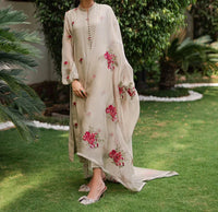 Grace S685-Embroidered 3PC Lawn dress with Embroidered chiffon dupatta.