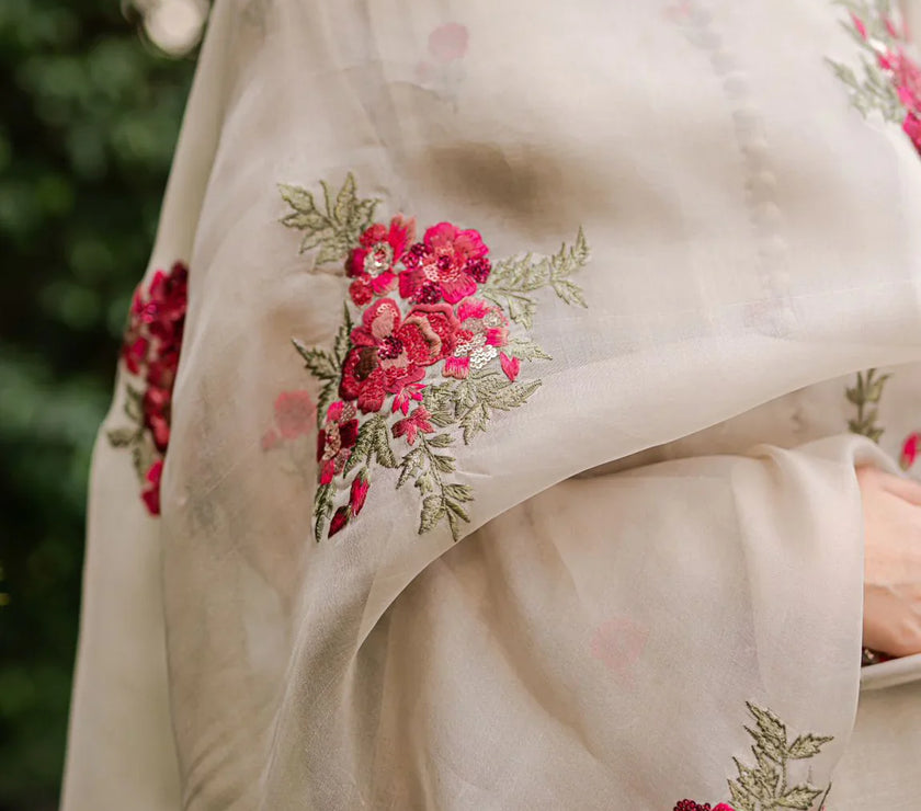 Grace S685-Embroidered 3PC Lawn dress with Embroidered chiffon dupatta.