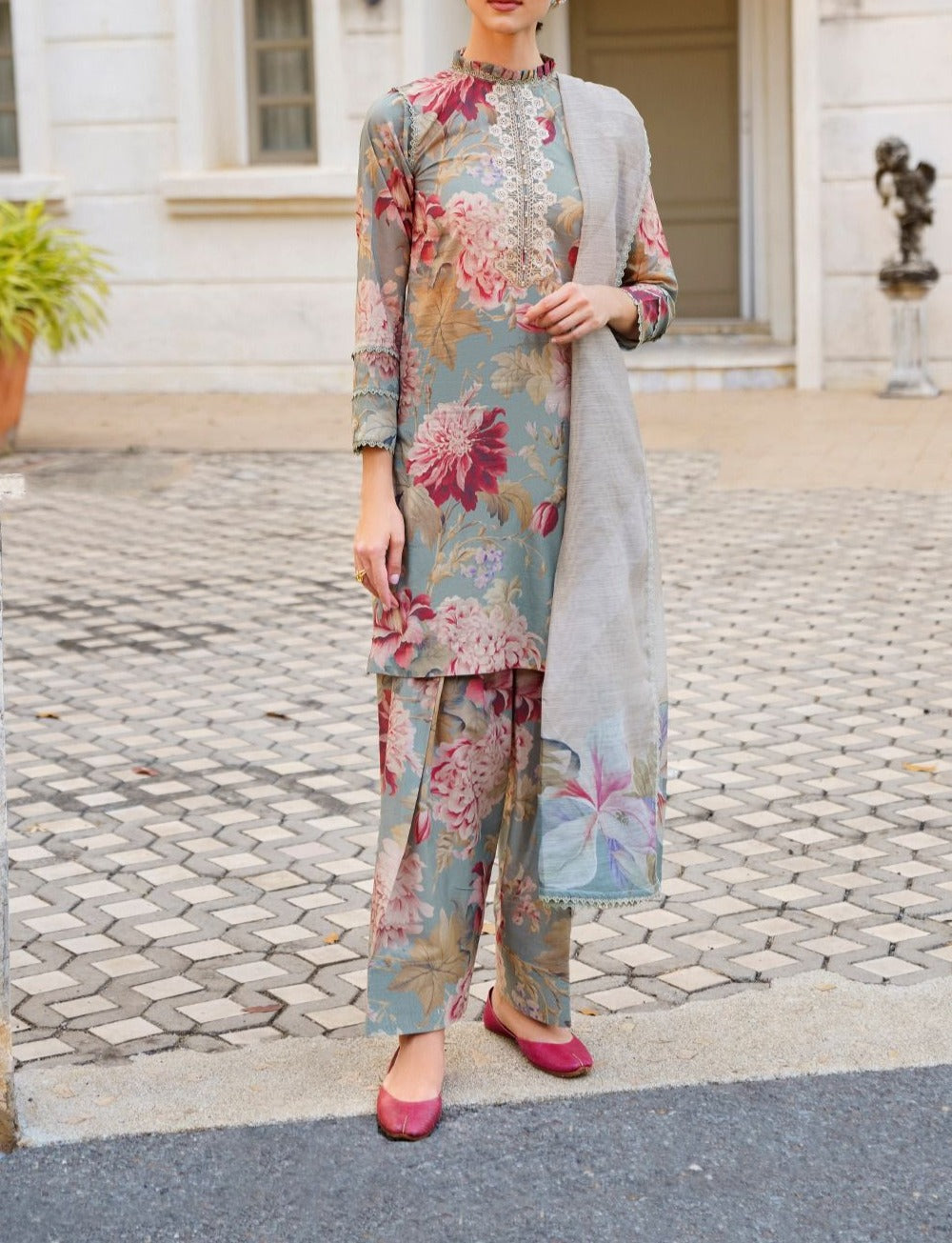 Grace S700-Digital Printed 3pc printed lawn dress with Digital Printed lawn dupatta.