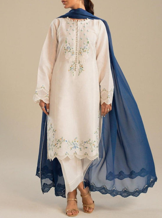 Grace S704-Embroidered 3pc lawn dress with Embroidered chiffon dupatta.