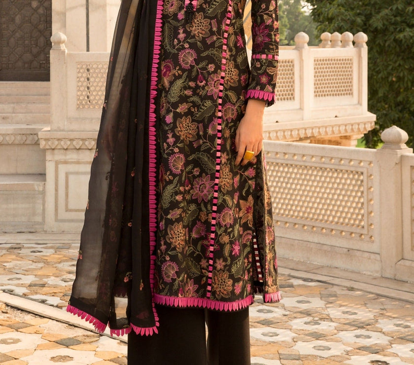 Grace W362- Embroidered 3pc linen dress with embroidered chiffon dupatta.