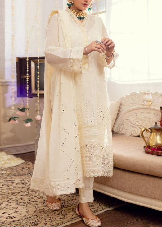 KHADDI NET EVERY– Embroidered Chiffon Unstitched 3Pc Suit.