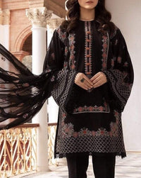 Grace S749-Embroidered 3pc lawn dress with Embroidered chiffon dupatta.